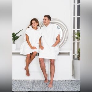 LUIN LIVING TURKISH Unisex Poncho Towel Snow SIZE M-XL